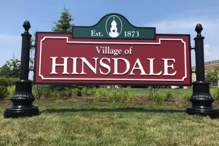 Hinsdale, IL