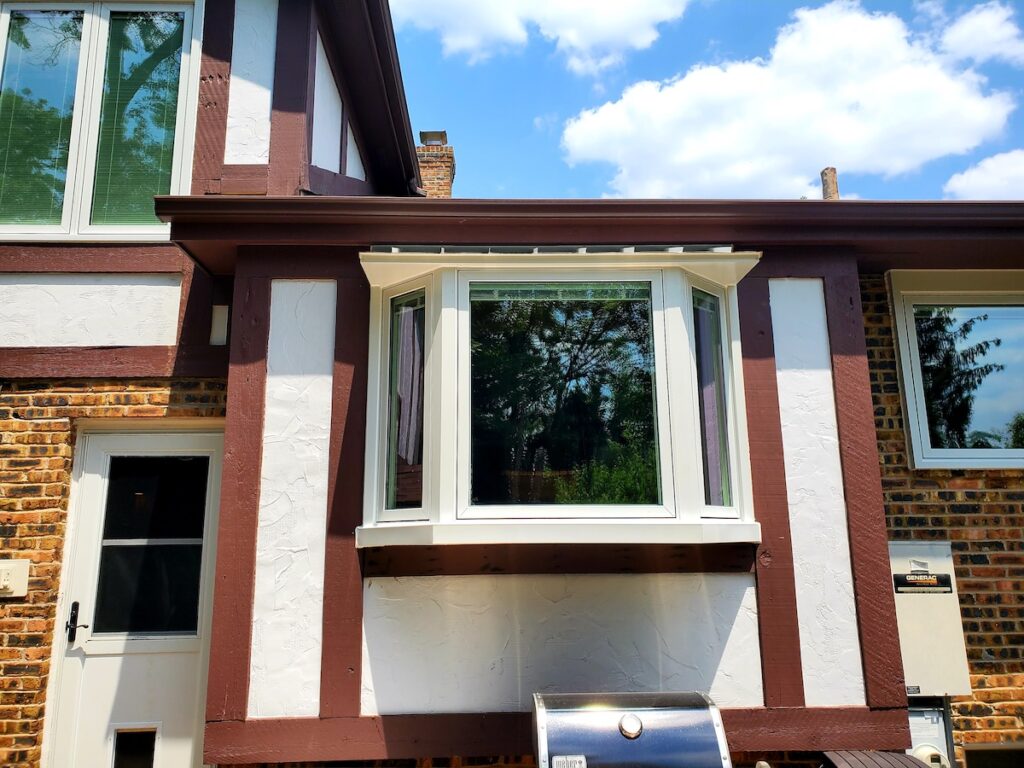 Bay Windows Oak Park